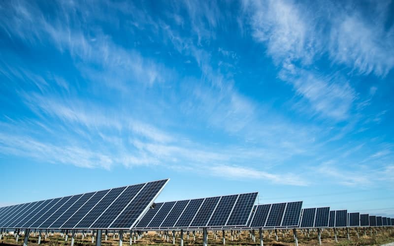 Solar panels on a Florida commercial rooftop