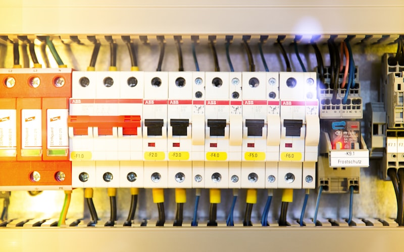 Commercial Demand Charges Explained: The Most Expensive 15 Minutes